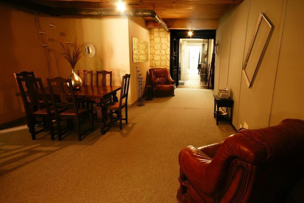 Villa Spacieuse Maison De - Quartier Calme - 10 Personnes *