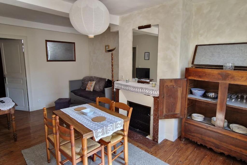 Villa Spacieuse Maison De - Quartier Calme - 10 Personnes Oloron-Sainte-Marie