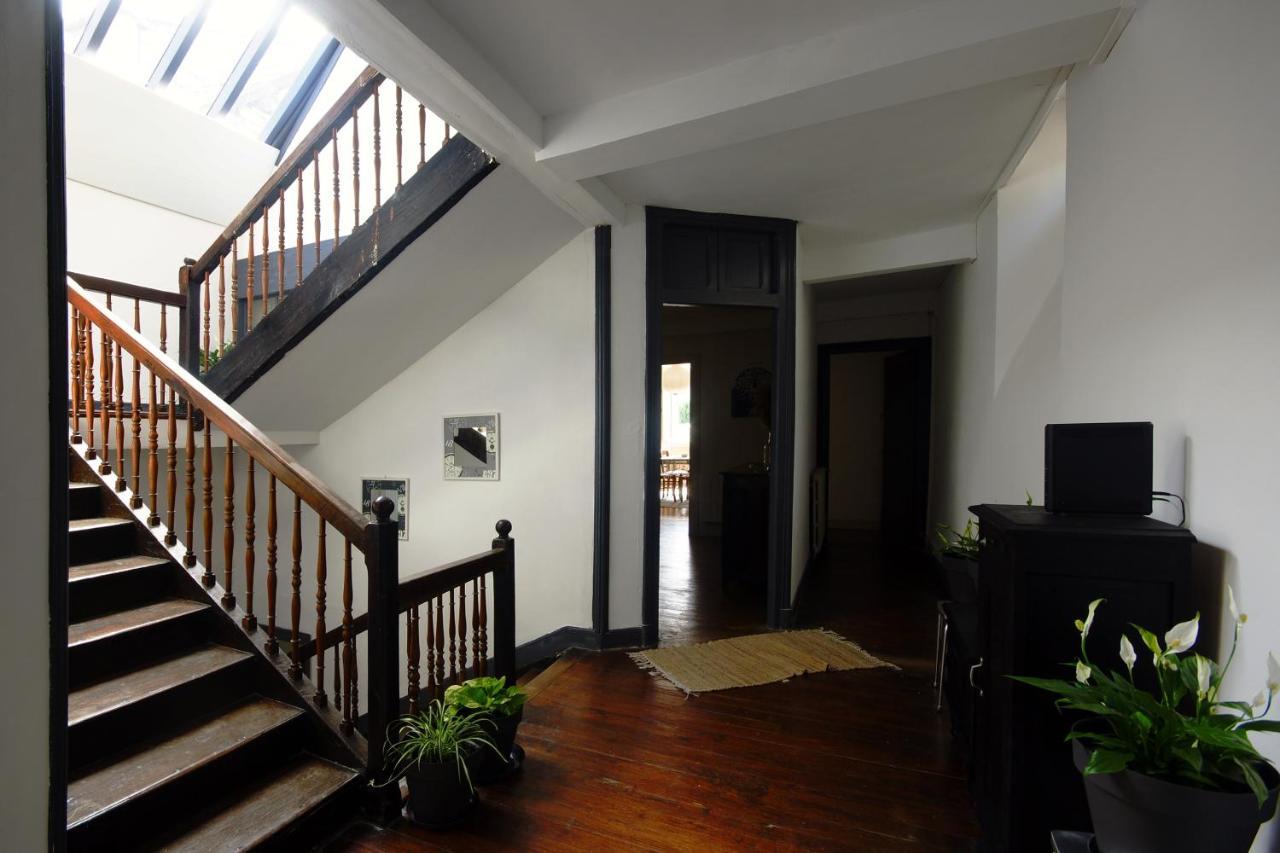 Villa Spacieuse Maison De - Quartier Calme - 10 Personnes *